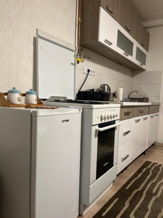 Right Place Apartment Visoko Bagian luar foto